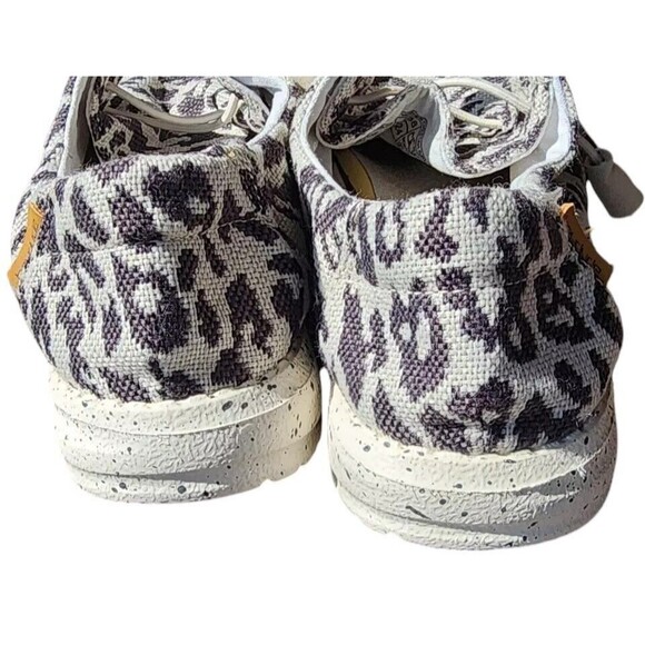 HEY DUDE Size 7 Woven Cheetah Grey Wendy Washable Comfort - Picture 4 of 7